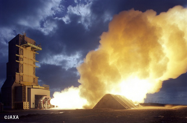 JAXAの大型ロケットの燃焼実験